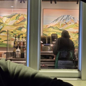 Starbucks - Late night iced tea run - Coffee & Tea Near Me - Mesa, Arizona