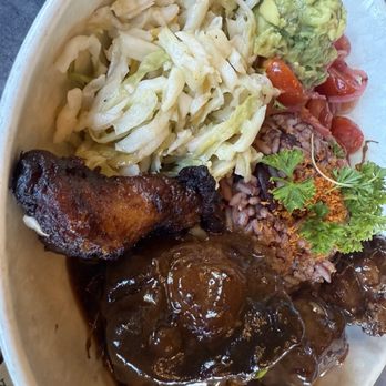 LITA - Oxtail Caribbean Bowl - Caribbean Near Me - Walnut Creek, California LITA - Oxtail Caribbean Bowl - Caribbean Near Me - Walnut Creek, California