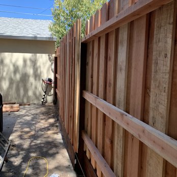 Integrity Fence and Gate - 6 foot good neighbor fence with a 1 foot kicker board for a 7 foot good neighbor board to board privacy fence - Fences & Gates Near Me Integrity Fence and Gate - 6 foot good neighbor fence with a 1 foot kicker board for a 7 foot good neighbor board to board privacy fence - Fences & Gates Near Me