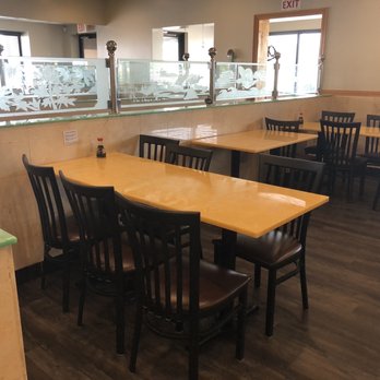 Rice N Shine - Nice seating area - Asian Fusion Near Me - Monroe, Michigan