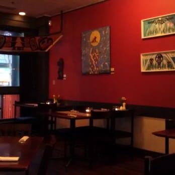Salmon n' Bannock - Beautiful traditional decor - Canadian (New) Near Me - Vancouver, British Columbia