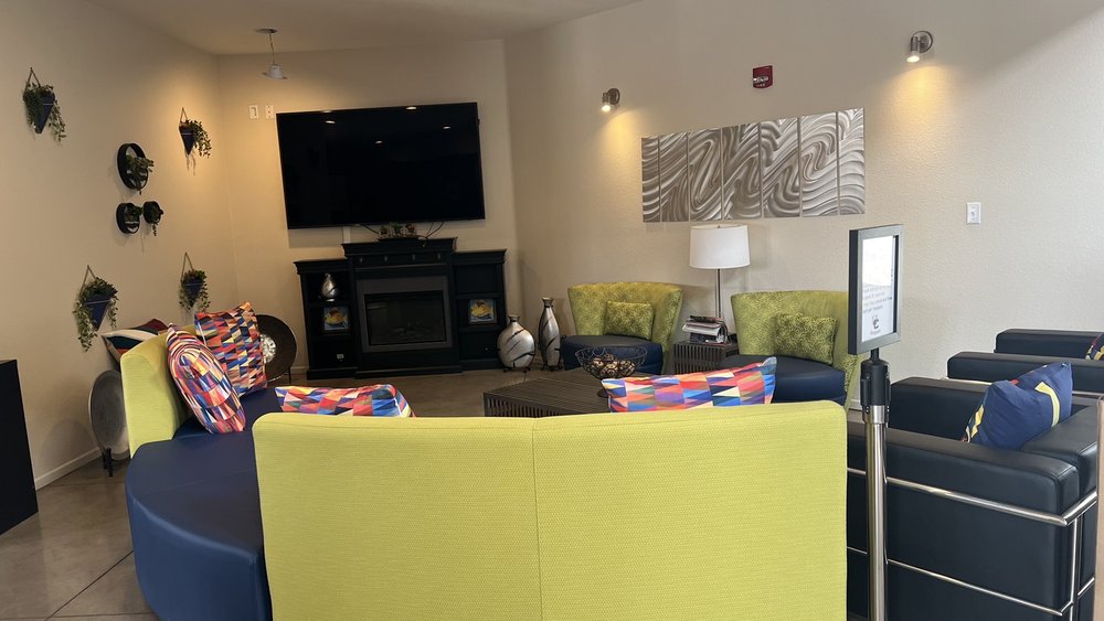 STONEHAVEN APTS Updated September 2024 161 Photos & 54 Reviews