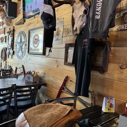 Bandits Bar And Grill - Fun tchotchkes on the wall