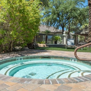 Adiamo Apartments - Apartments Near Me - Henderson, Nevada