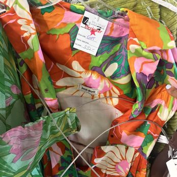 It's A Wrap - Used, Vintage & Consignment Near Me - Burbank, California