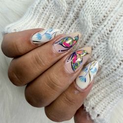 Lotus Nail Lounge