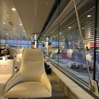 Iberia Sala VIP - Airport Lounges Near Me - Madrid, M