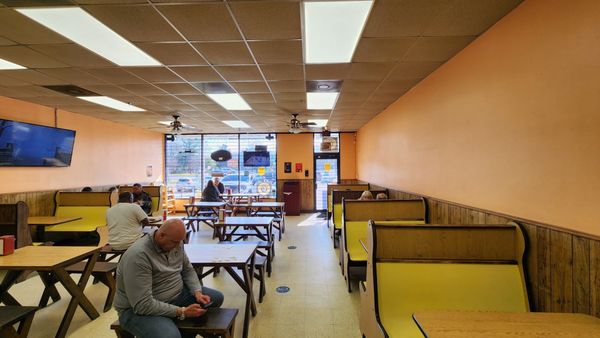 Bud's Broiler by null