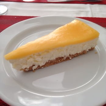 Parlatório - Cheesecake au citron - Portuguese Near Me - Lisbon, 11 Parlatório - Cheesecake au citron - Portuguese Near Me - Lisbon, 11