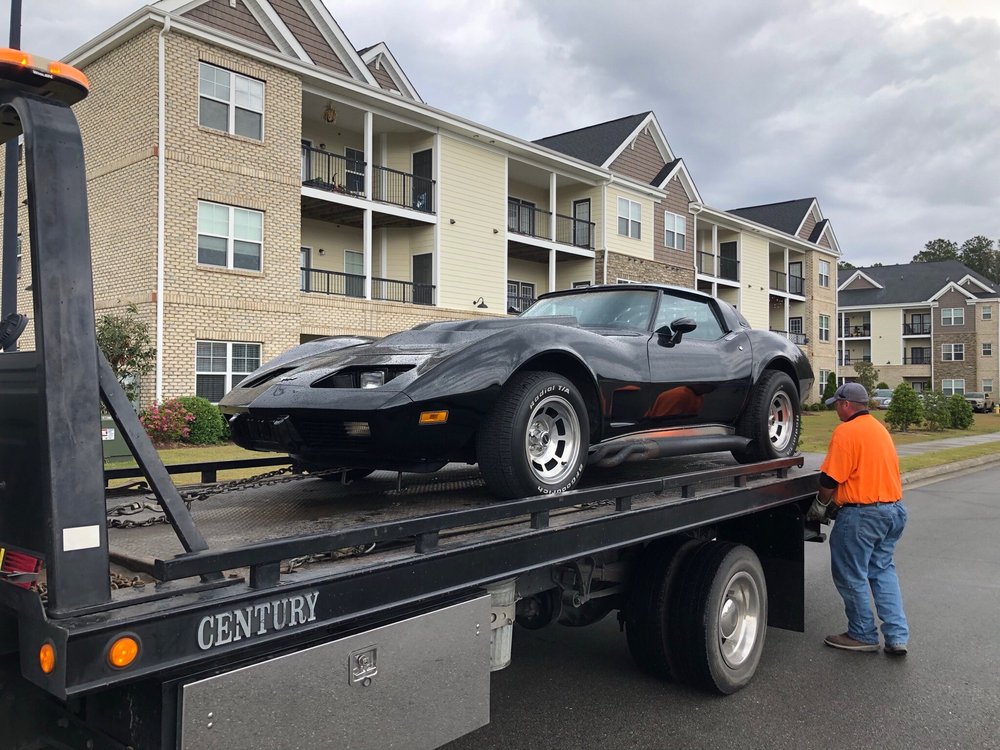 ON THE HOOK TOWING & RECOVERY Updated August 2024 28 Reviews 120