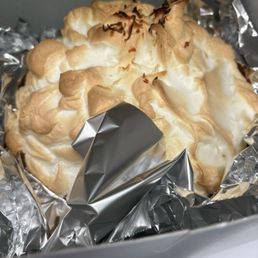 Coconut cream pie to go.