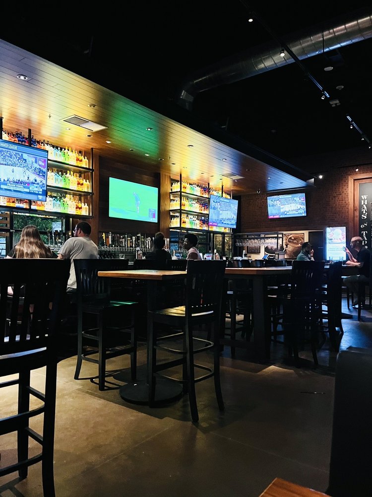 BJ's Restaurant & Brewhouse