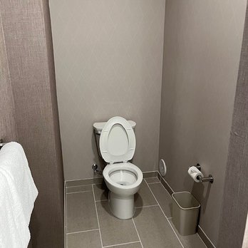 SpringHill Suites - Toilet - Hotels Near Me - Avondale, Arizona SpringHill Suites - Toilet - Hotels Near Me - Avondale, Arizona