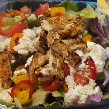 Frisco's Carhops - Greek Salad w/ chicken - American Near Me - Whittier, California