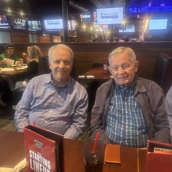 Baumhower's Victory Grille - Sports Bars Near Me - Mobile, Alabama