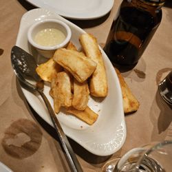 Pio Pio 8 - Yuca fries