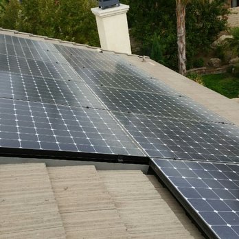 LA Solar Cleaners - before Ryan arrived - Solar Panel Cleaning Near Me - Chatsworth, California LA Solar Cleaners - before Ryan arrived - Solar Panel Cleaning Near Me - Chatsworth, California