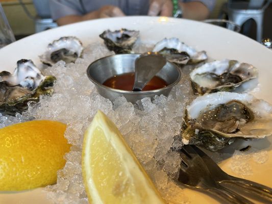 ATWater Tavern by null