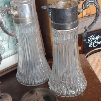 Willows End - Crystal and silver carafes, to impress guests - Used, Vintage & Consignment Near Me - Port Colborne, Ontario Willows End - Crystal and silver carafes, to impress guests - Used, Vintage & Consignment Near Me - Port Colborne, Ontario