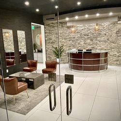 Jonathan Karber, MS, LMFT, LPC - Inviting lobby area
