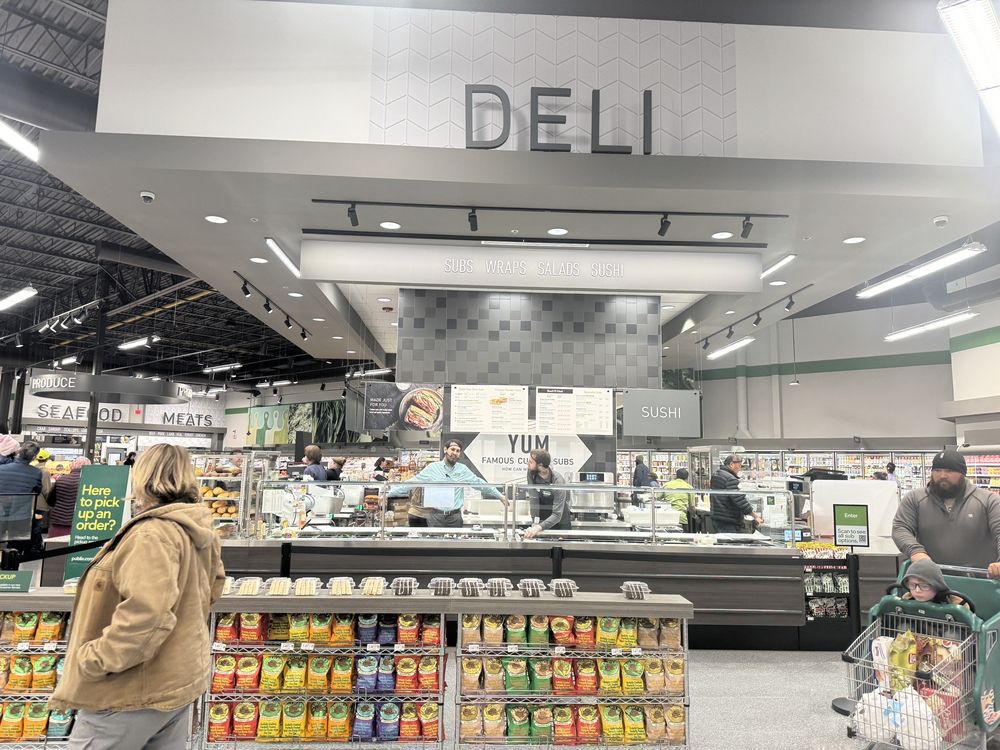 PUBLIX SUPERMARKETS Updated June 2024 21 Photos 1688 Ooltewah