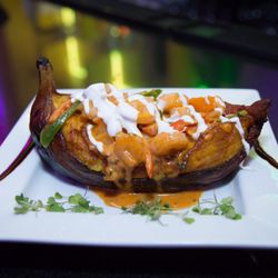 Krystal Bar & Lounge - Maduro relleno