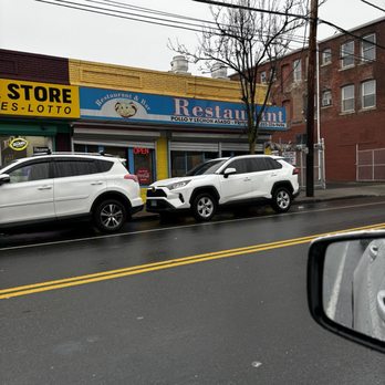 El Cochinito - Cuban Near Me - Bridgeport, Connecticut