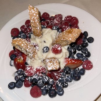 Savini Restaurant - Italian Near Me - Allendale, New Jersey