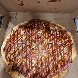 Pizza At The Pass - Large 18" BBQ Chicken