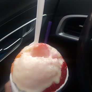 Oasis Snowballs - Tigers Blood and Dreamcicle with condensed milk ! - Shaved Ice Near Me - Houston, Texas