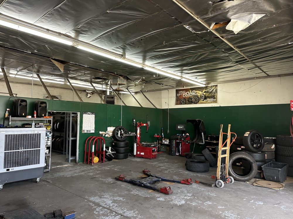 RAW WHEELS & TIRES Updated August 2024 39 Photos & 38 Reviews