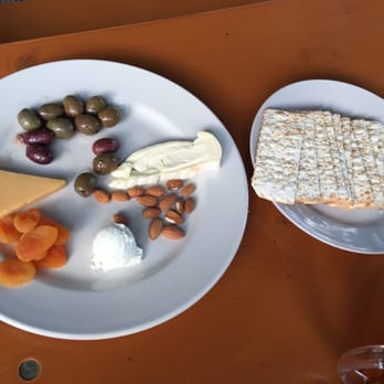 Kentucky Native Cafe - Cheese plate - Cafes Near Me - Lexington, Kentucky