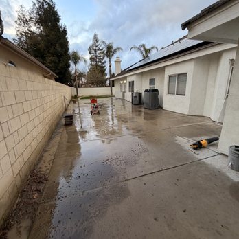 R & S Exterior Solutions - Solar Panel Cleaning Near Me - Shafter, California R & S Exterior Solutions - Solar Panel Cleaning Near Me - Shafter, California