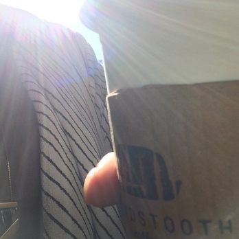 Houndstooth Coffee - Coffee & Tea Near Me - Austin, Texas