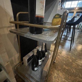 Obscure Wine - Wine Bars Near Me - Wahneta, Florida