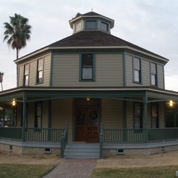 Heritage Square Museum - Longfellow-Hastings Octagon House - Museums Near Me - Los Angeles, California