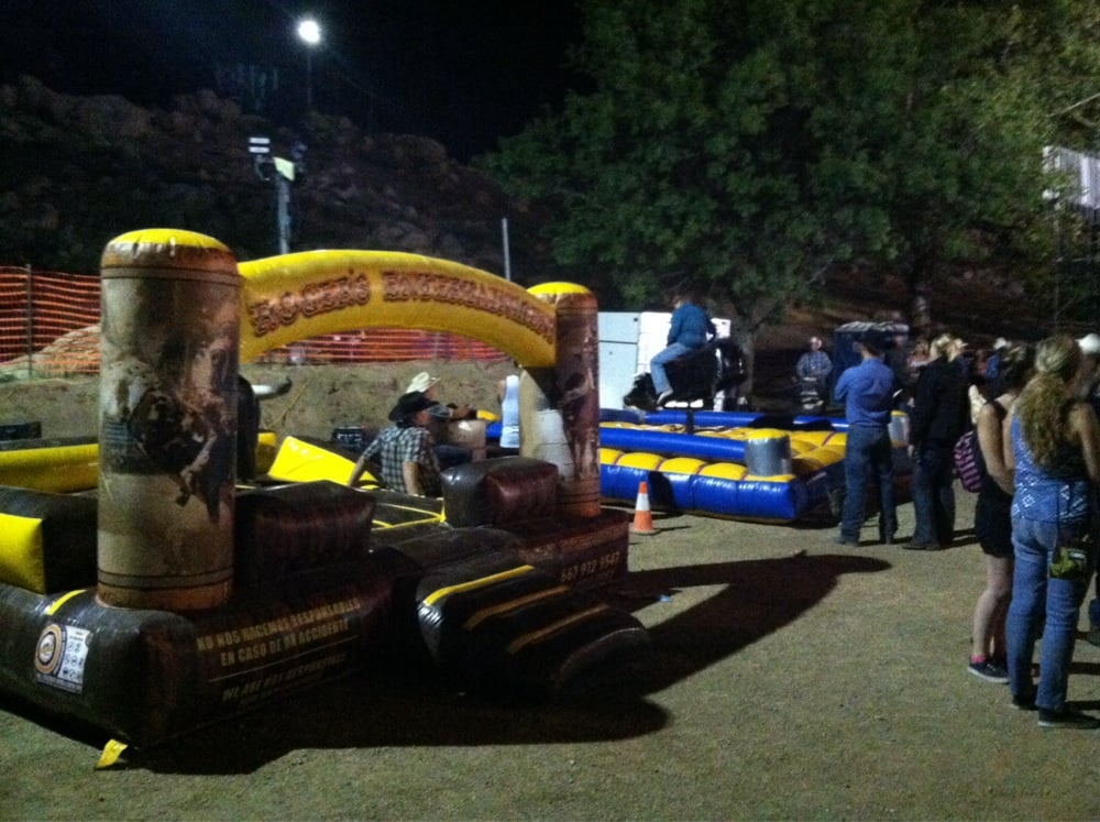 ROGER’S MECHANICAL BULL & WATER SLIDE RENTALS Wasco, California