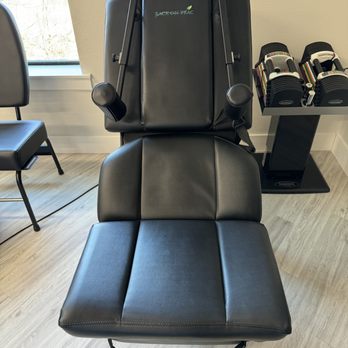 Align Right Chiropractic - One of our new Decompression Machines - Chiropractors Near Me - Richardson, Texas Align Right Chiropractic - One of our new Decompression Machines - Chiropractors Near Me - Richardson, Texas