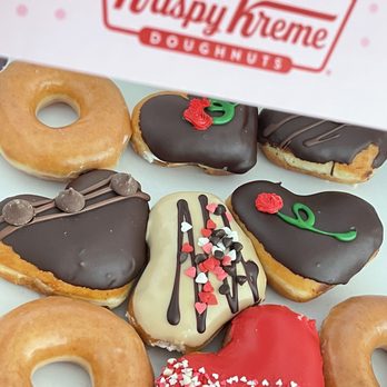Krispy Kreme - valentine's - Donuts Near Me - South Pasadena, California