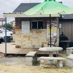 Fatt Dady's Backyard BBQ