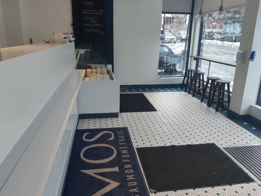 Solomos Queen Mary - Saumon fumé de qualité - Quality Smoked Salmon by null