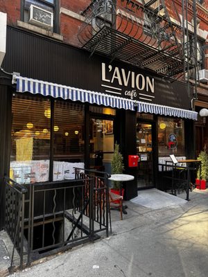L'avion Café by null