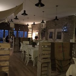 Trzy Bramy - Wnętrze restauracji, pierwsze piętro