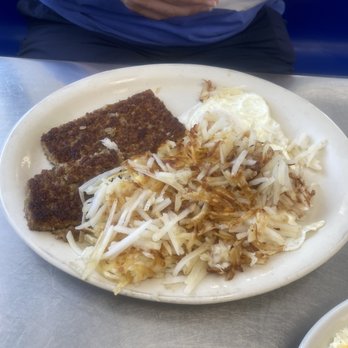 Poochie's Place - Goetta eggs and hash browns - Breakfast & Brunch Near Me - Amelia, Ohio Poochie's Place - Goetta eggs and hash browns - Breakfast & Brunch Near Me - Amelia, Ohio