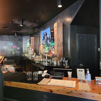 Zeeks Pizza - Pizza Near Me - Seattle, Washington Zeeks Pizza - Pizza Near Me - Seattle, Washington