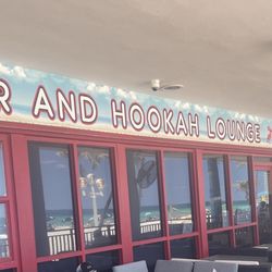 Red Pelican Bar and Hookah Lounge - Outside patio