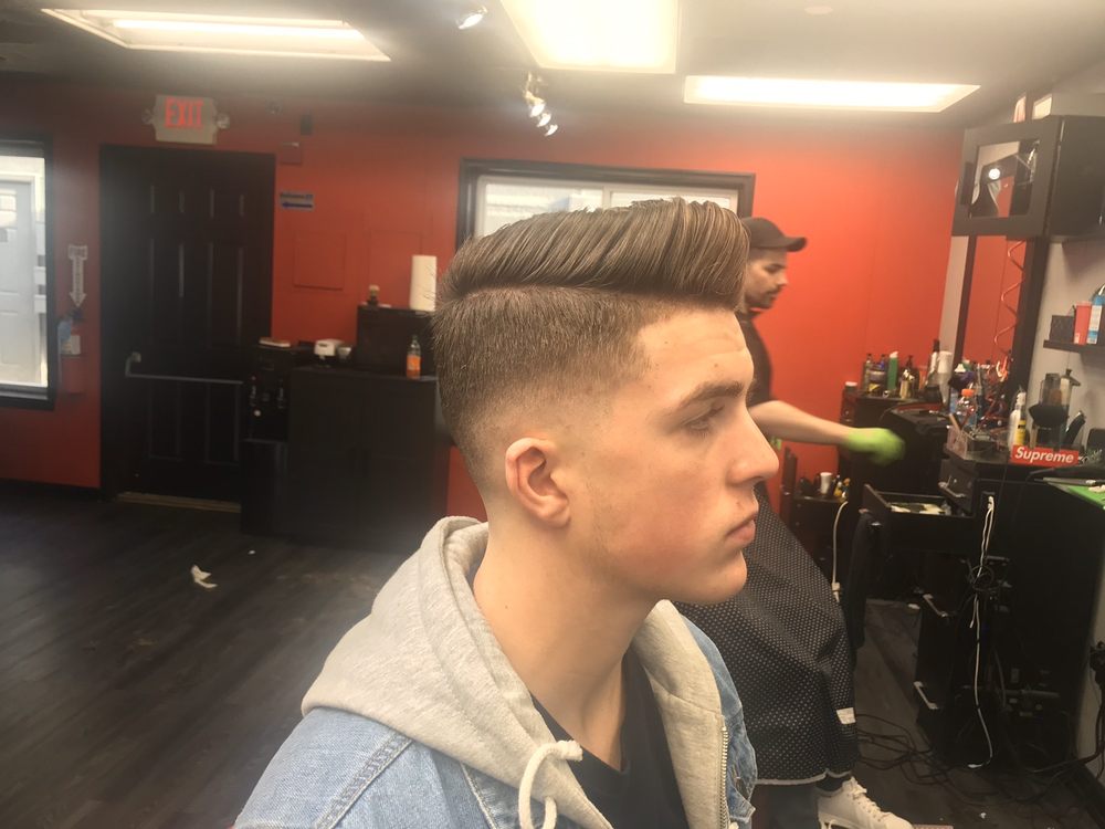 SCULPTURE BARBER STUDIO 755 York Rd, Warminster, Pennsylvania