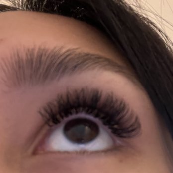 Magic lashes & beauty - Got my eyelashes done yesterday, and I really like them but I noticed that one side is fuller then the other. - Eyelash Service Near Me - Pomona, California Magic lashes & beauty - Got my eyelashes done yesterday, and I really like them but I noticed that one side is fuller then the other. - Eyelash Service Near Me - Pomona, California
