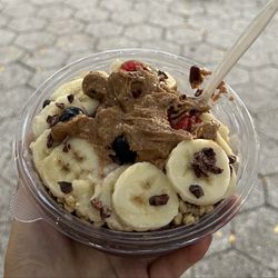 Chelsea Juice - Almond Butter Acai Bowl