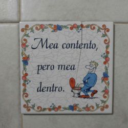 Embrujo - WC jokes. Not funny